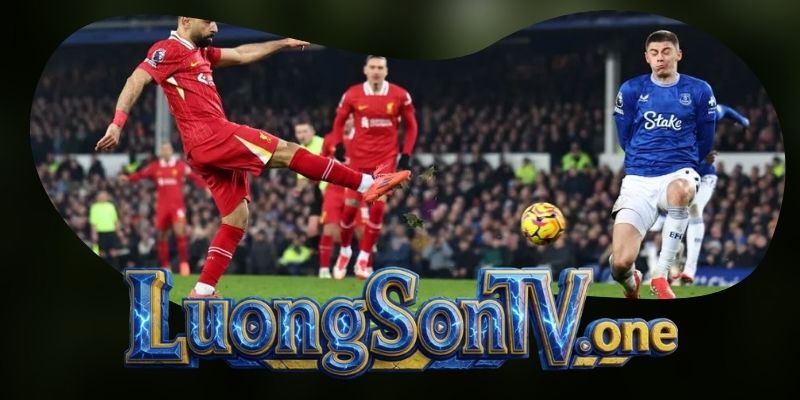 Hậu Vệ Phòng Ngự: Lá Chắn Giữ Biên Ổn Định